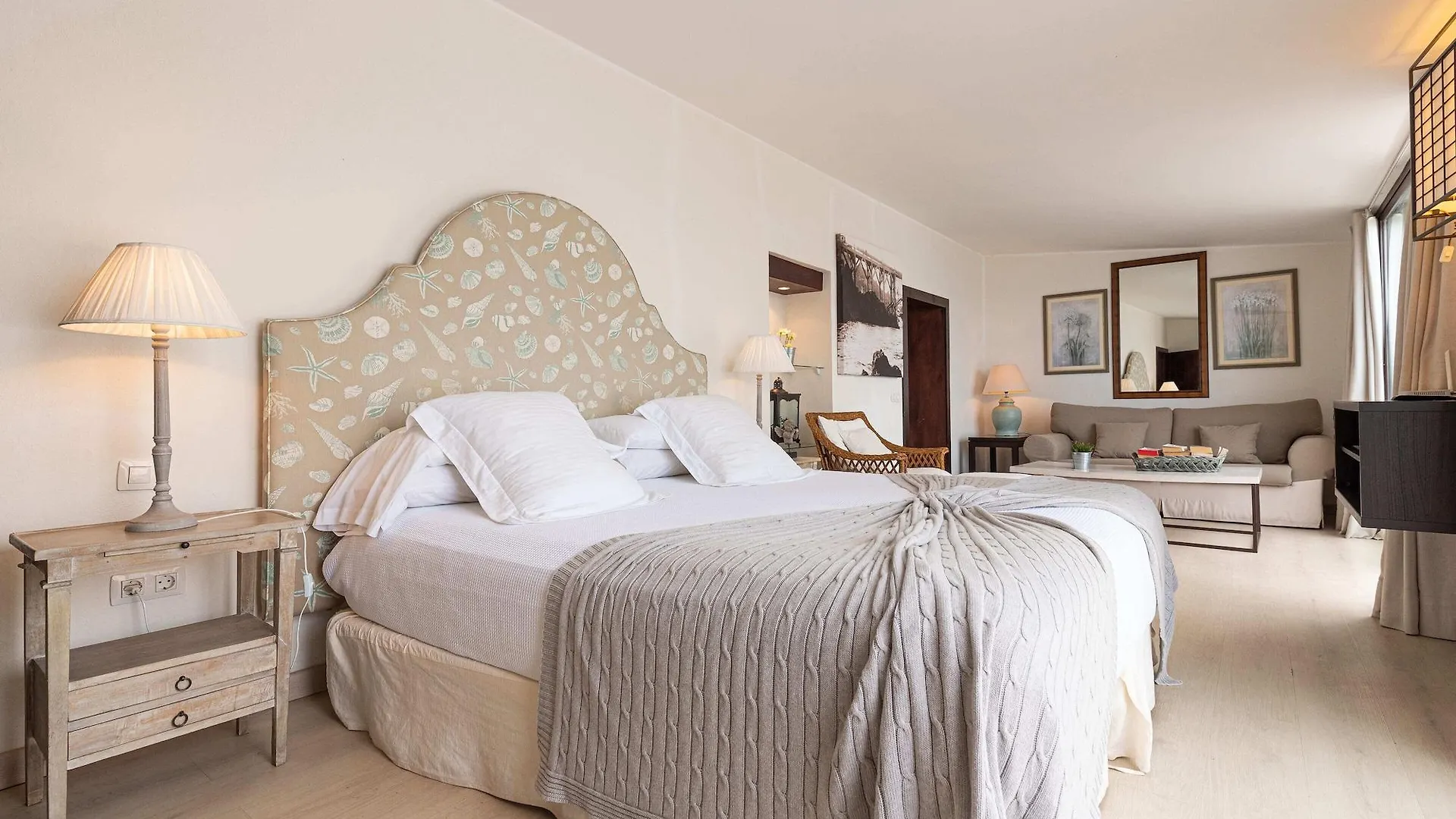 Isla Baja Suites Garachico  Hotel
